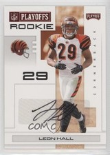 2007 Playoff NFL Playoffs Rookie Red Signatures 60/100 Leon Hall #142 Auto 0v1