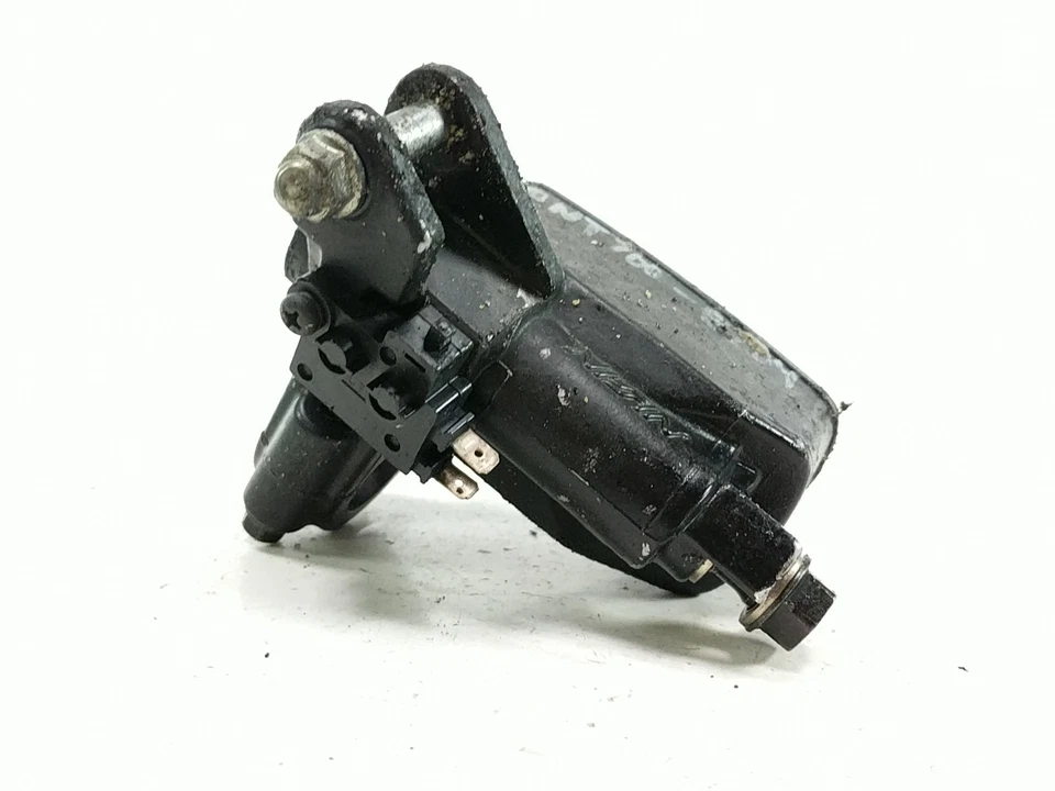 06-13 CILINDRO MAESTRO FRENO DELANTERO DERECHO HONDA NT700 Foto 4 de 4