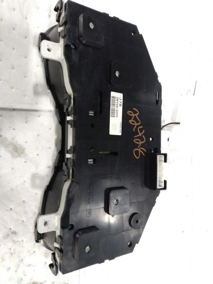 Speedometer Cluster MPH 6 Cylinder Fits 12-13 INFINITI FX SERIES 579883 - Imagem 2 de 4