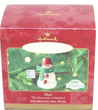 2000 Keepsake Hallmark Ornament. Max, The Snowmen of Mitford.