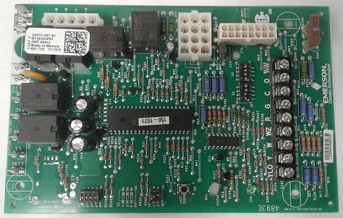 EMERSON CONTROL BOARD 50V51-507-02 D156245P01 CNT06015 (6861) C3 CP