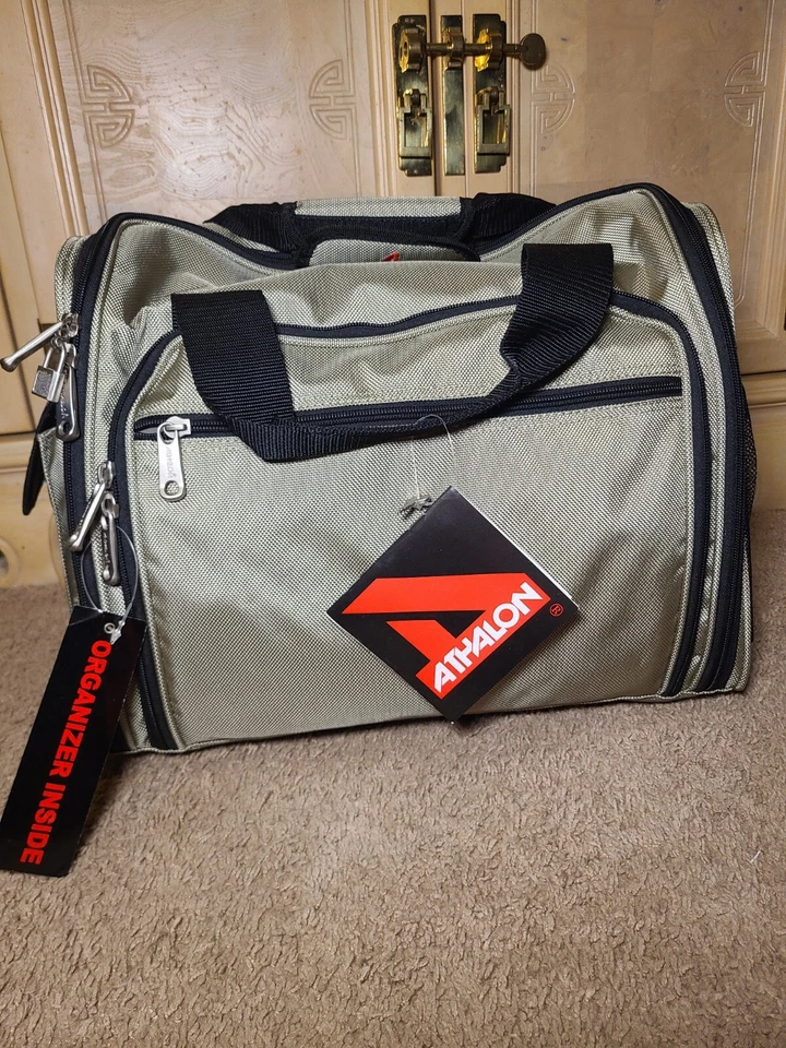 Equipaje con ruedas Athalon Plane Case, negro con tirador y asas dobles de nailon Foto 3 de 4