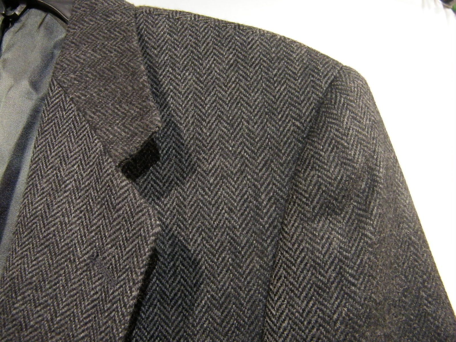 STANLEY BLACKER Herringbone 2 Button Single Vent … - image 2