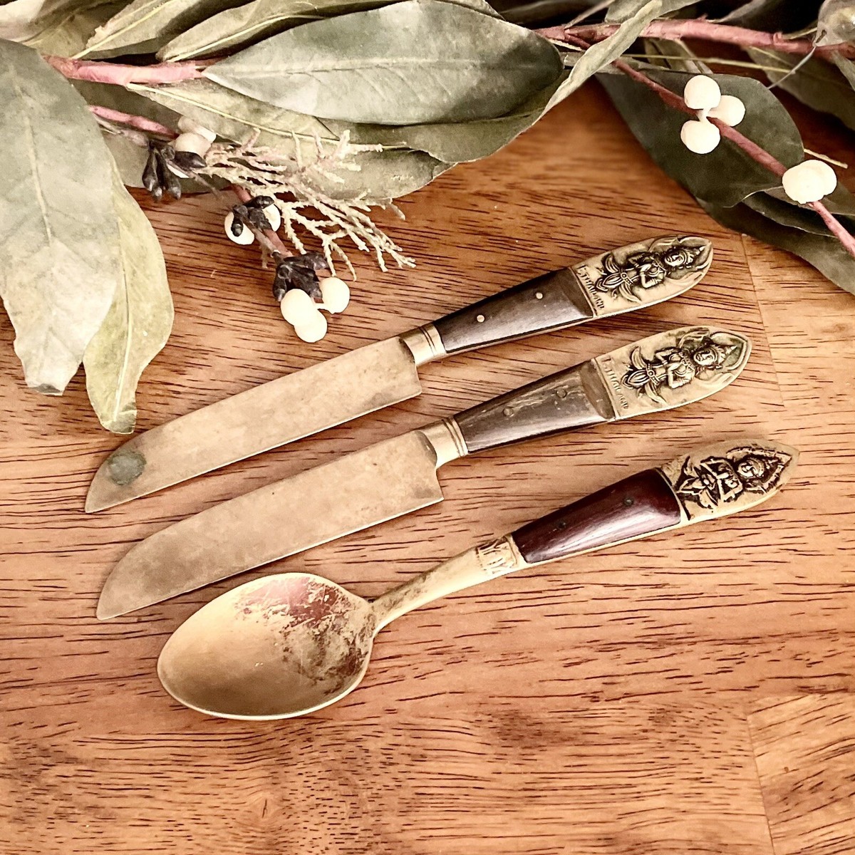 美品　加藤泰一　辰砂　皿　二枚セット Vintage Tibetan Siam Flatware Utensil Serving Set 2 Knives