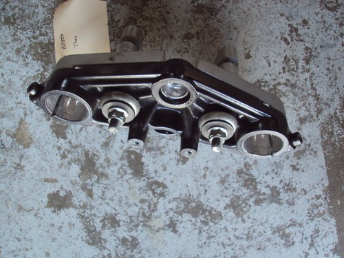 Suzuki GS500 GS 500 2004 04 05 06 07 08 2004 04 triple eje superior fabricante de equipos originales E2 - Imagen 2 de 3