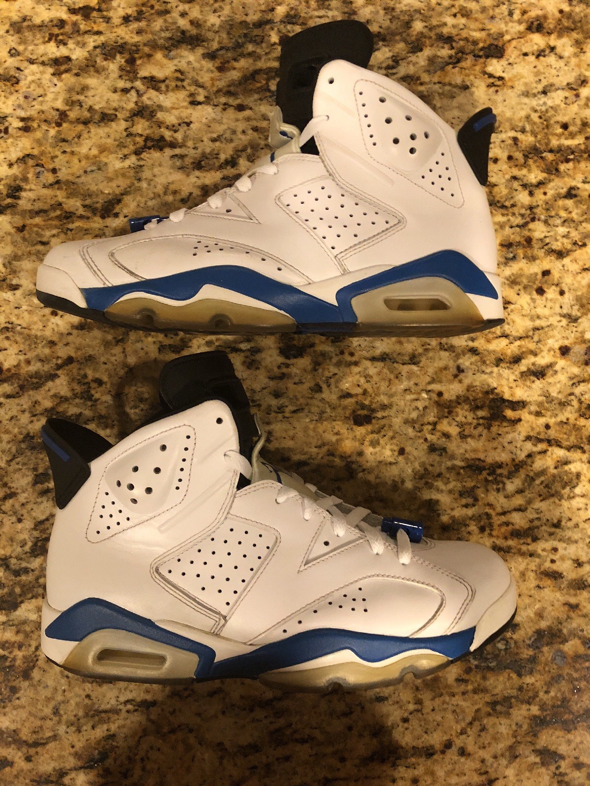 Pre-Owned. NIKE AIR JORDAN 6 RETRO SPORT BLUE WHITE ROYAL Sz.9 Pre-Owned. NIKE AIR JORDAN 6 RETRO SPORT BLUE WHITE ROYAL Sz.9