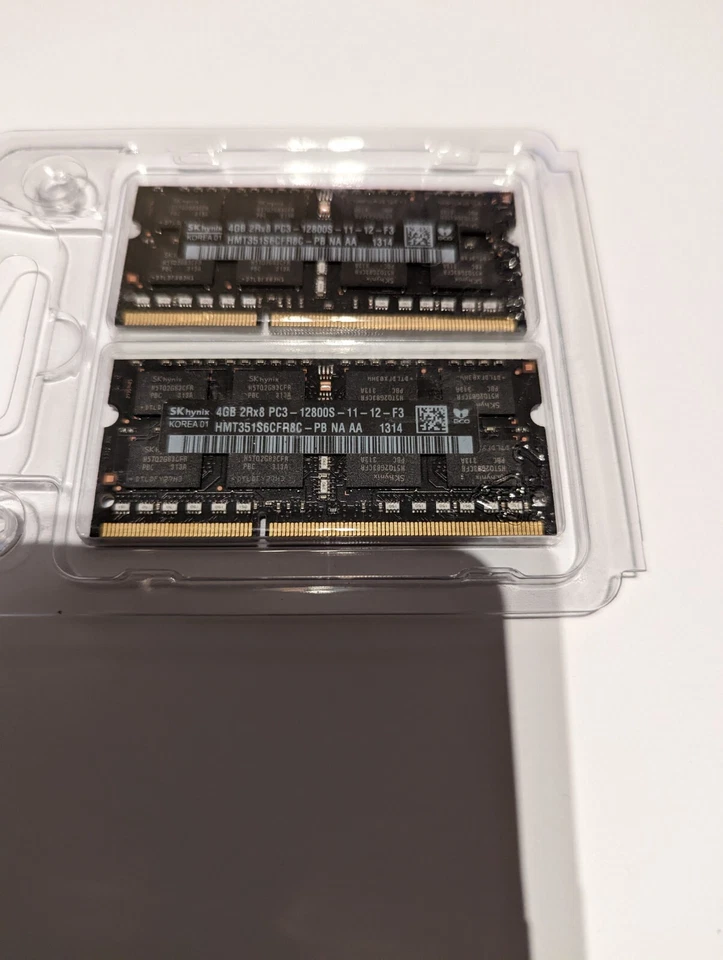 Hynix 8GB PC3 12800 1600 DDR3 Macbook RAM Memory 4GB x 2 Kit HMT351S6CFR8C - Image 2 of 2