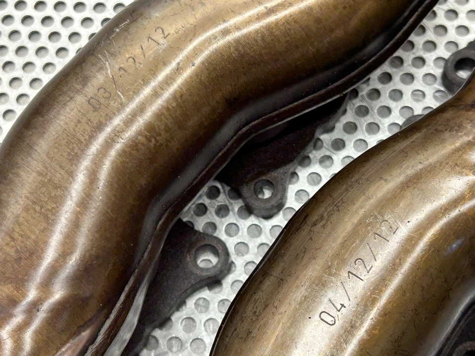 07-11 Colector de escape admisión motor Mercedes M156 E63 AMG V8 C63 CLS63 CL63 S63 Foto 4 de 4