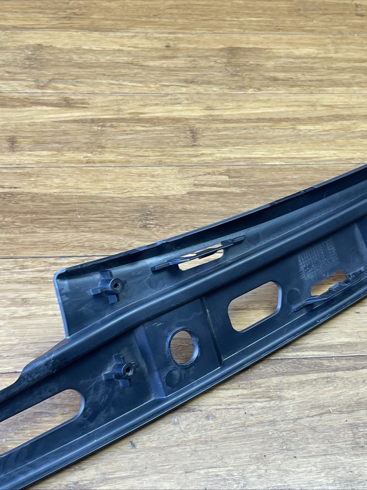 2014-2020 BMW i8 I12 Left Center Roof Pillar Molding Retainer Bracket OEM
