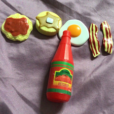 Pretend Play Food Set: Ketchup Bottle, Bacon, Egg, Pancakes, Spaghetti Pan
