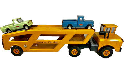 Vintage 1970's Mighty Tonka Car Carrier # 3990 with (2) Jeep Pickups & Box