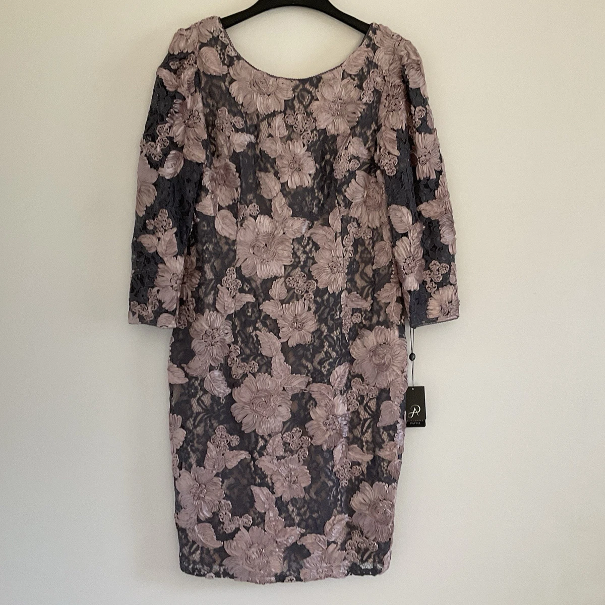 chinese dress ladies Lace Embroidered V Neck Dress With Elbow Sleeves In Black Nude