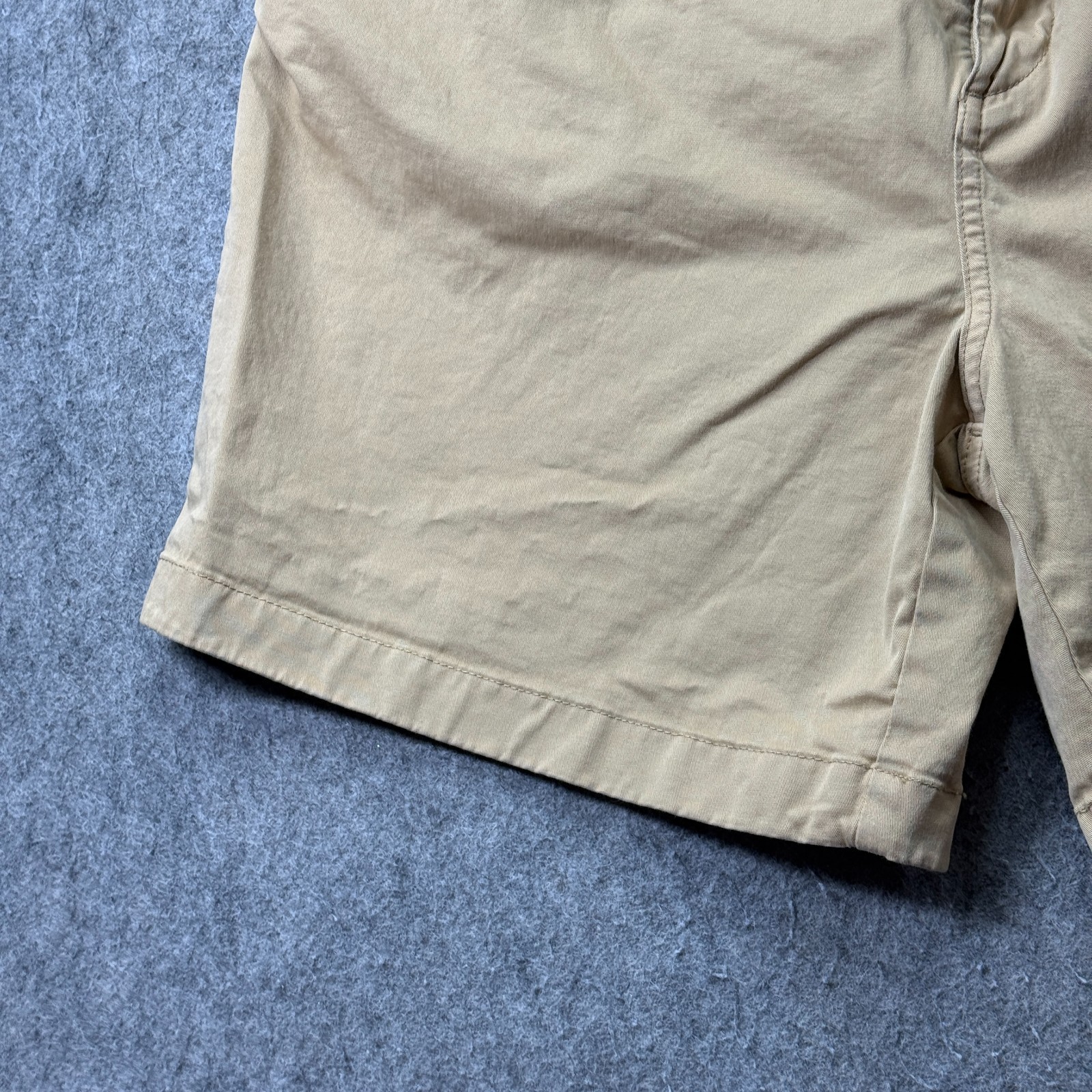 Chubbies Staples Shorts Men XL Beige Khaki 7" Elastic Regular Fit Stretch b101
