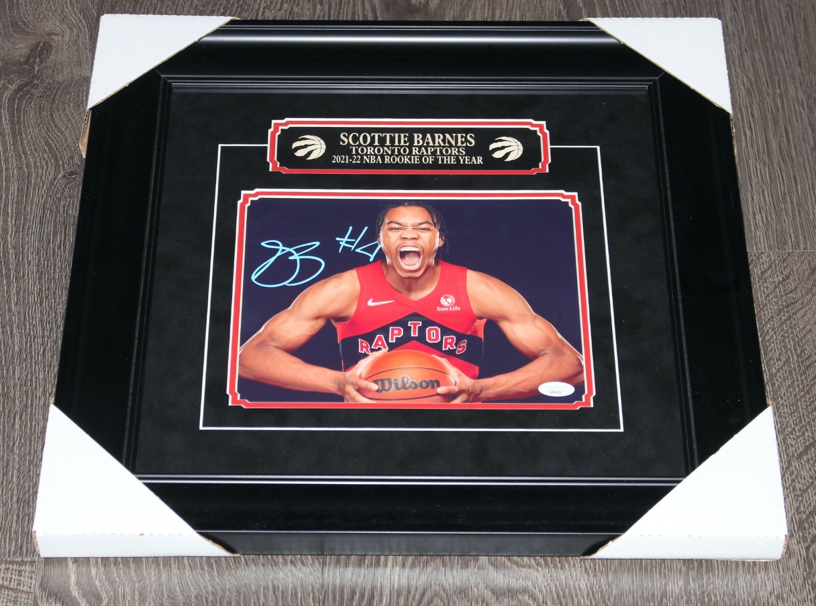 Scottie Barnes NBA Memorabilia, NBA Collectibles, Signed Memorabilia