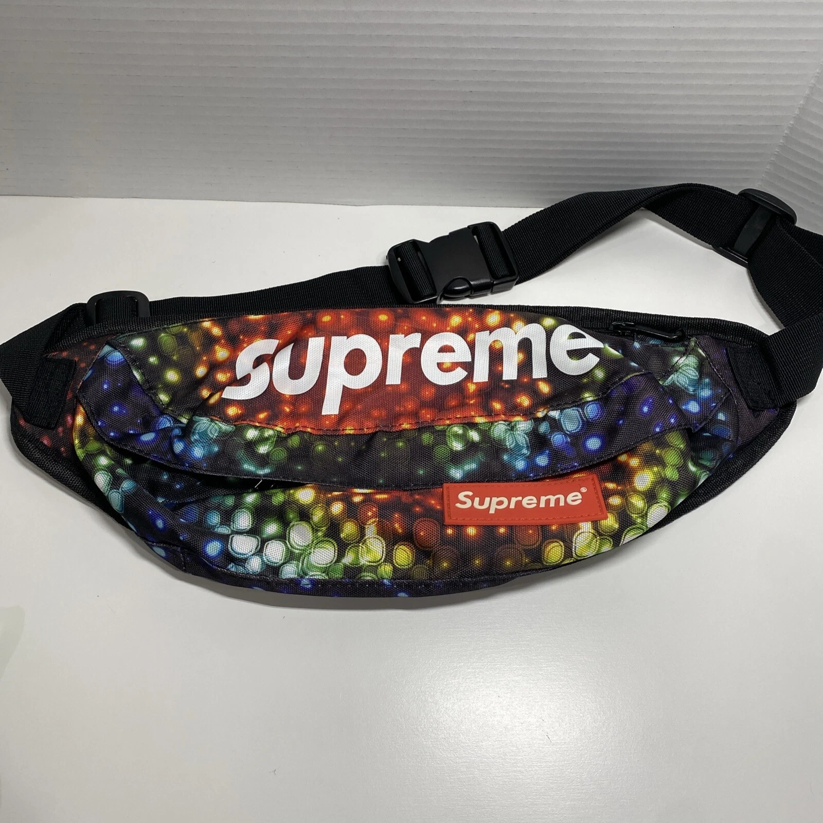 Sac banane Supreme multicolore unisexe 3 poches