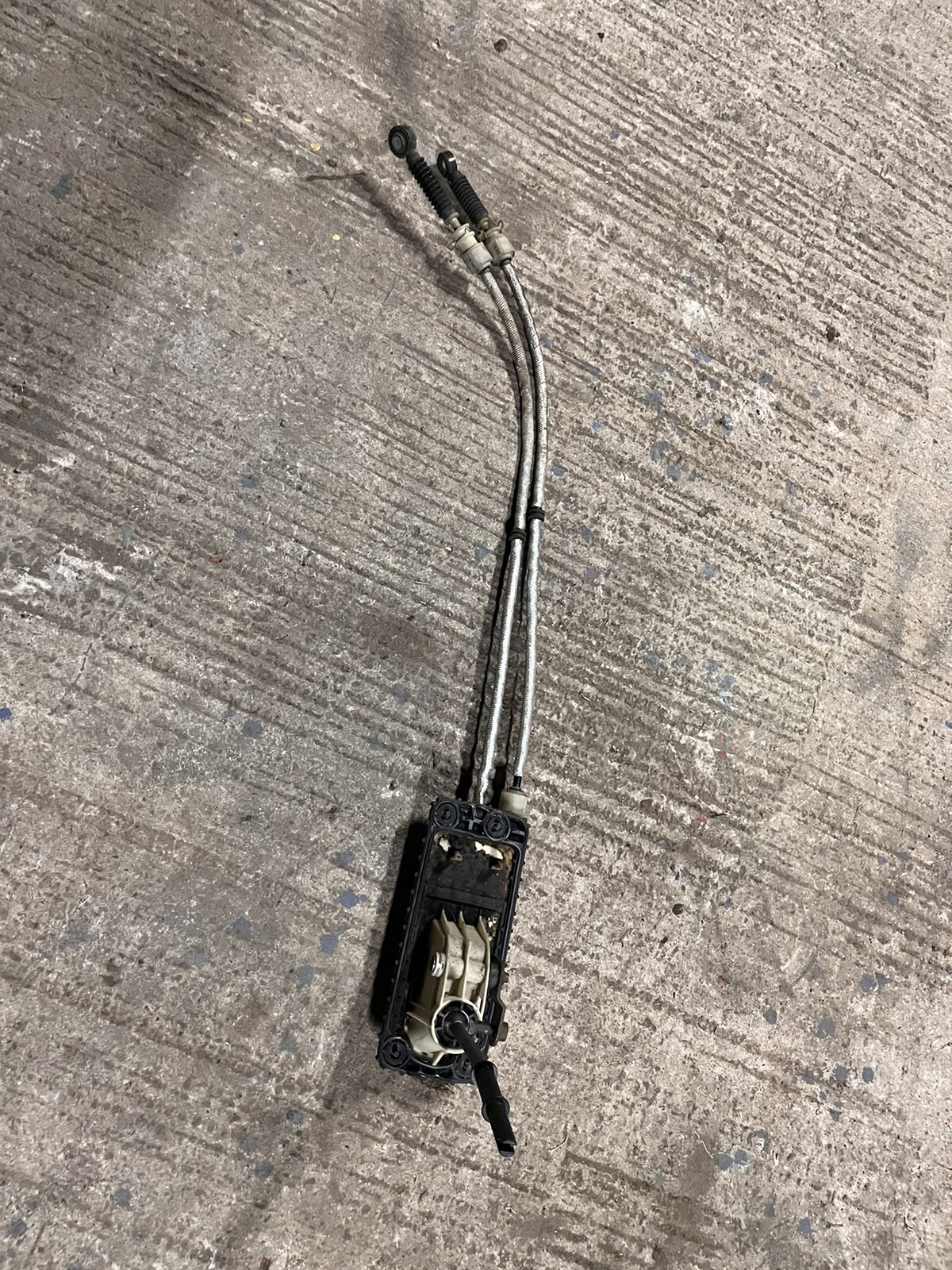 GENUINE 2003 MINI COOPER R53 MANUAL TRANSMISSION GEAR LINKAGES