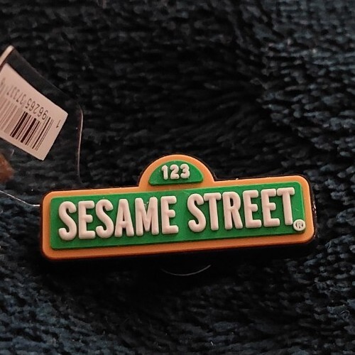 Sesame Street Sign Logo Green 123 Official Shoe Charm For Crocs Clogs PBS Kids - Picture 5 of 5