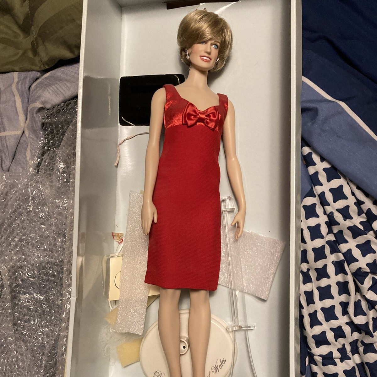 princess diana doll red dress Franklin Mint Princess Diana Porcelain Doll in Red Dress