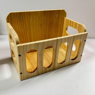 Rabbit Hay Feeder Small Animals Feeding Holder Portable Multipurpose Versatile