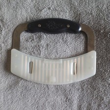 The Pampered Chef Stainless Steel Crinkle Cut...