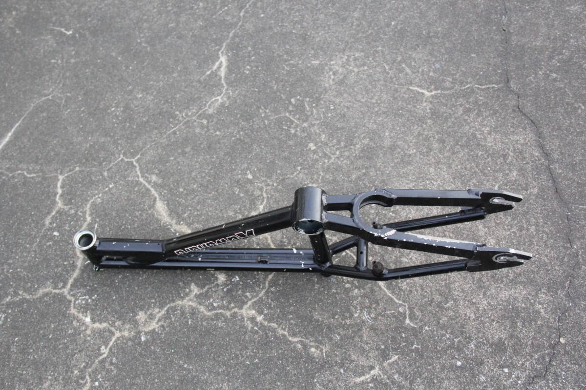BMX KUWAHARA PURSUE Aluminum Frame 20-Inch Flatland Black BMX KUWAHARA PURSUE Aluminum Frame 20-Inch Flatland Black
