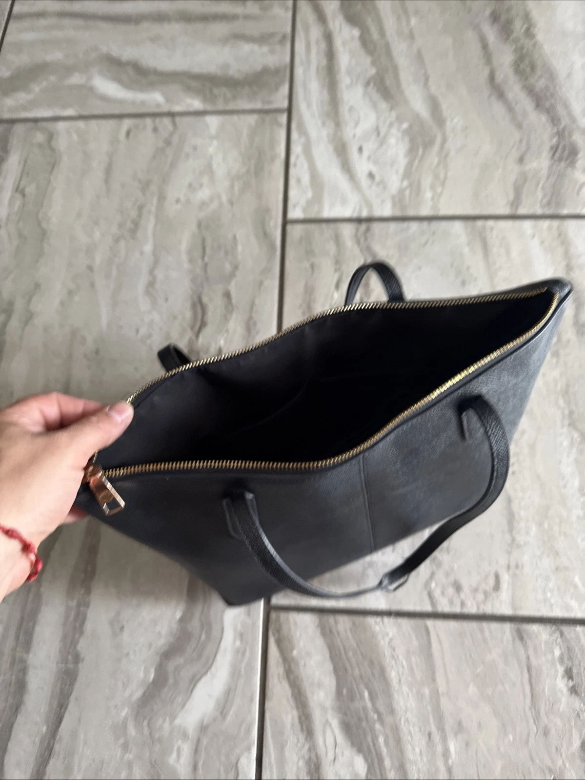 Borsa Coach Outline Signature con zip grande IMBlack