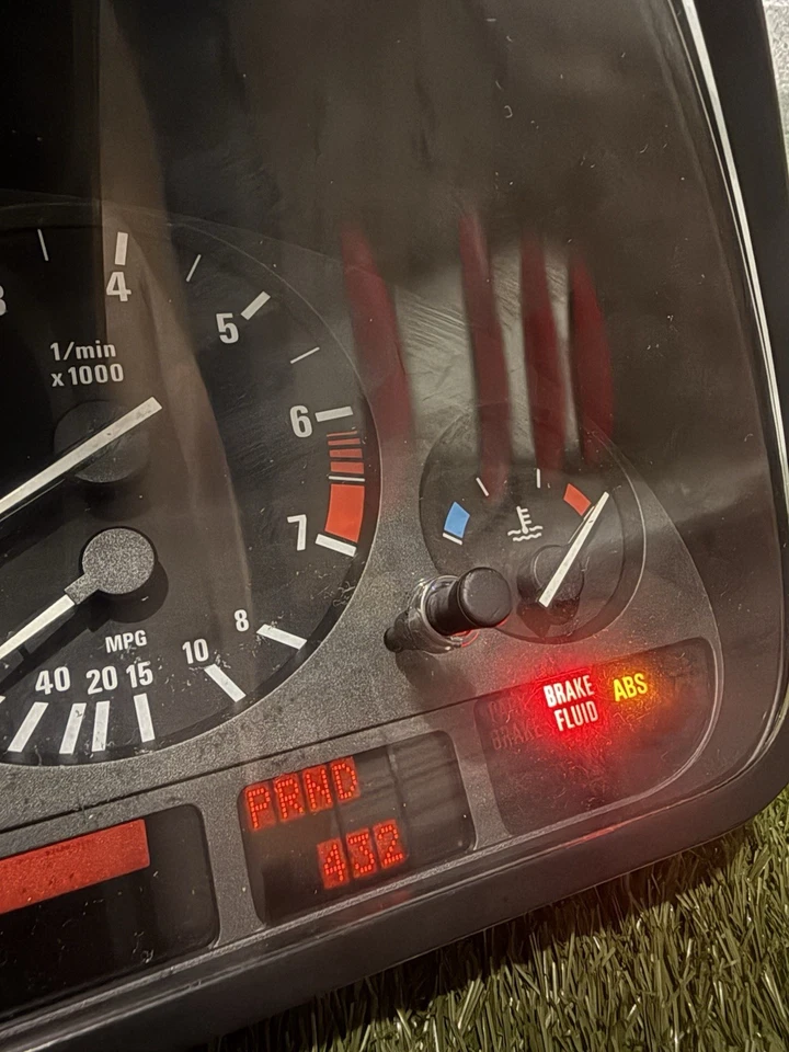 1996-1997 BMW E38 Instrument Cluster 740i 740iL 750iL 206k Miles *Parts/Repair* - Image 3 of 4