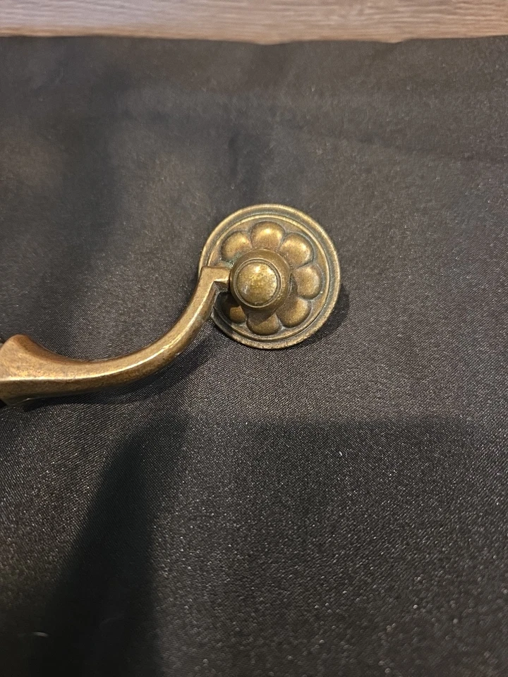 Drexel Esperanto Brass Drawer Pull 5.5-inch C-C KBC N370 - Image 3 of 4