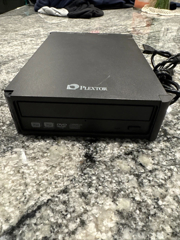 Plextor PX-740UF External USB Dual-Layer DVD + R/RW Writer Optical Drive TESTED - Image 2 of 4
