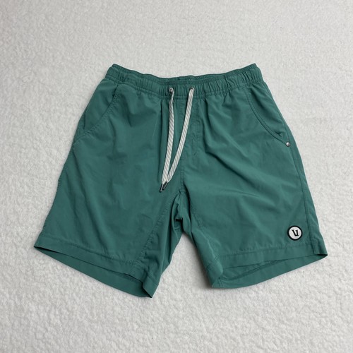 Vuori Kore Herrenshorts klein sportlich Kordelzug Stretch Gesäßtasche 7" Schrittlänge
