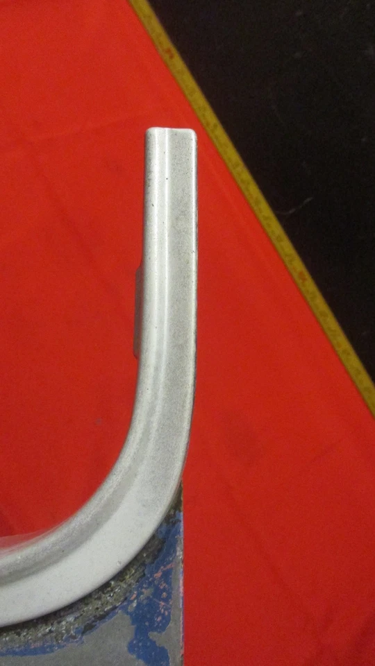 Chevrolet Nova 1973 1974 extensión guardabarros delantero con moldura de cejas lado izquierdo Foto 2 de 4