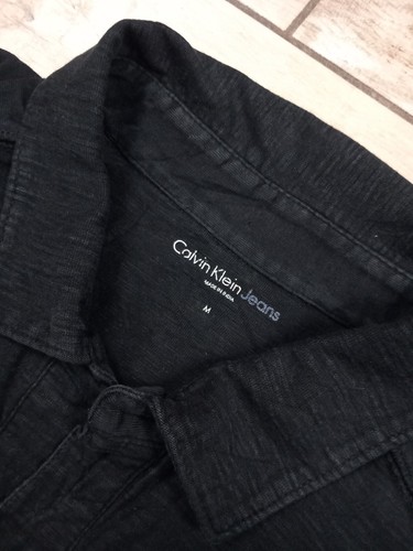 Camiseta polo para hombre CALVIN KLEIN JEANS en negro talla mediana - Imagen 4 de 8