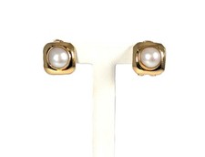 18K Gold & Pearl Earrings
