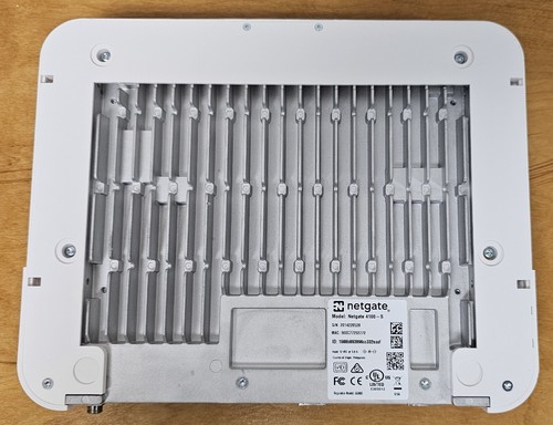 Netgate 4100 MAX pfSense+ Security Gateway, Firewall, VPN Server, Router 2,5Gbps - Bild 6 von 9