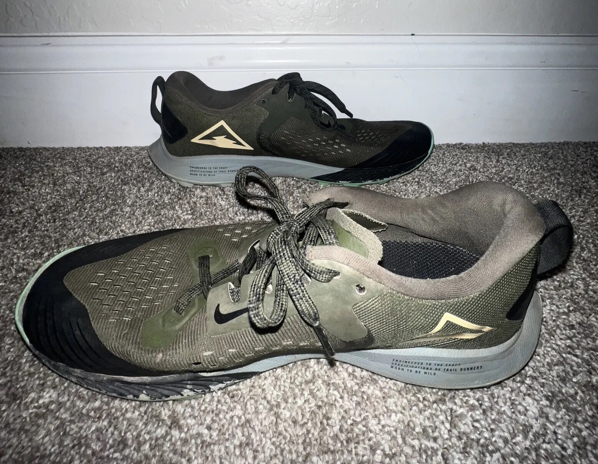 Nike Air Zoom Terra Kiger 5 Cargo Khaki Jade AQ2219-301 Men\'s Size 8 Nike Air Zoom Terra Kiger 5 Cargo Khaki Jade AQ2219-301 Sz 8 main image 4