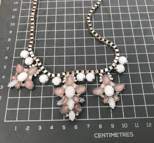 Costume Jewellery Statement Necklaces x 4 (lovely pieces)BN Tagged - Picture 9 of 14