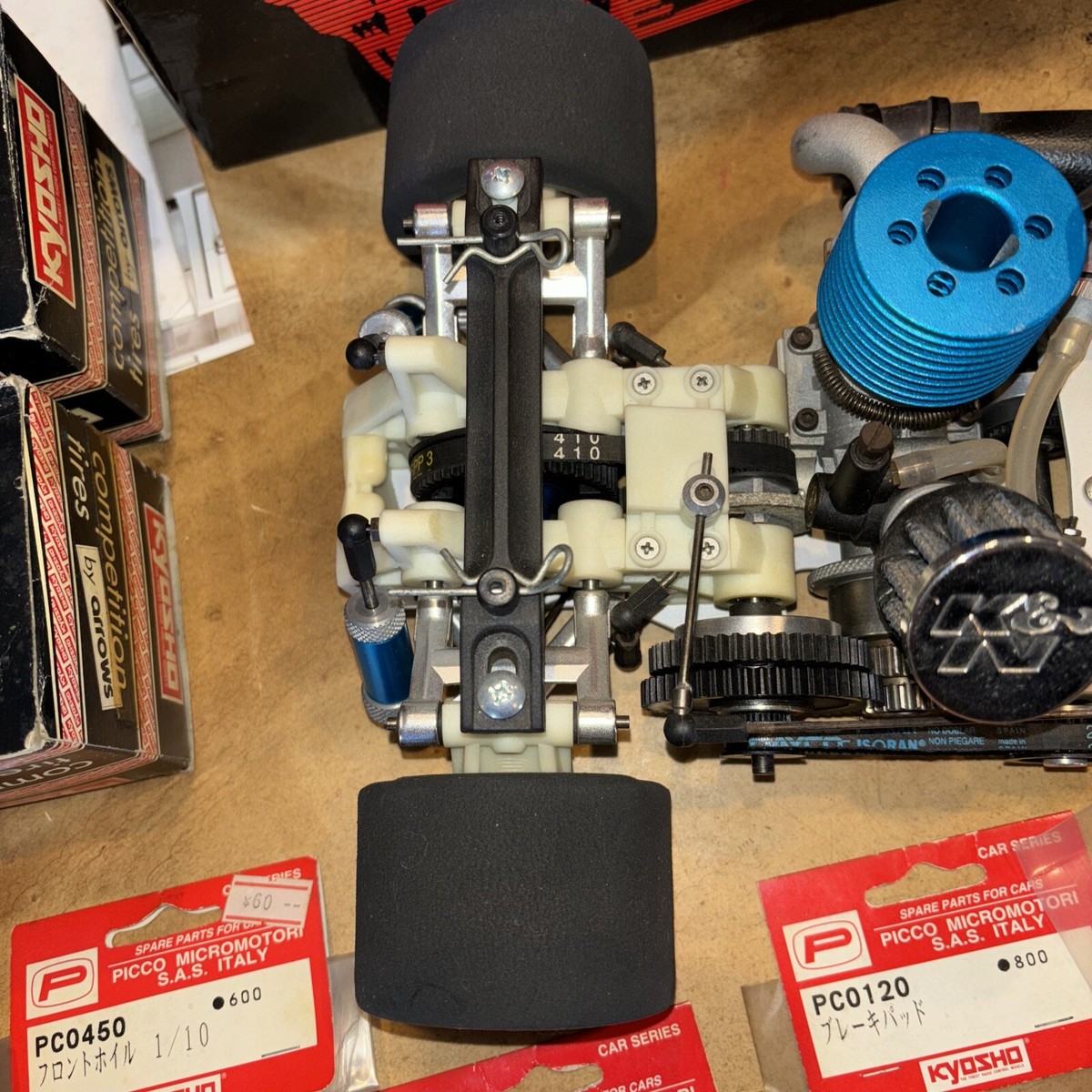 レヴ３００Ｓ　キョーショー Kyosho Lazer ZX-S Evolution restoration, Part 6 (roller