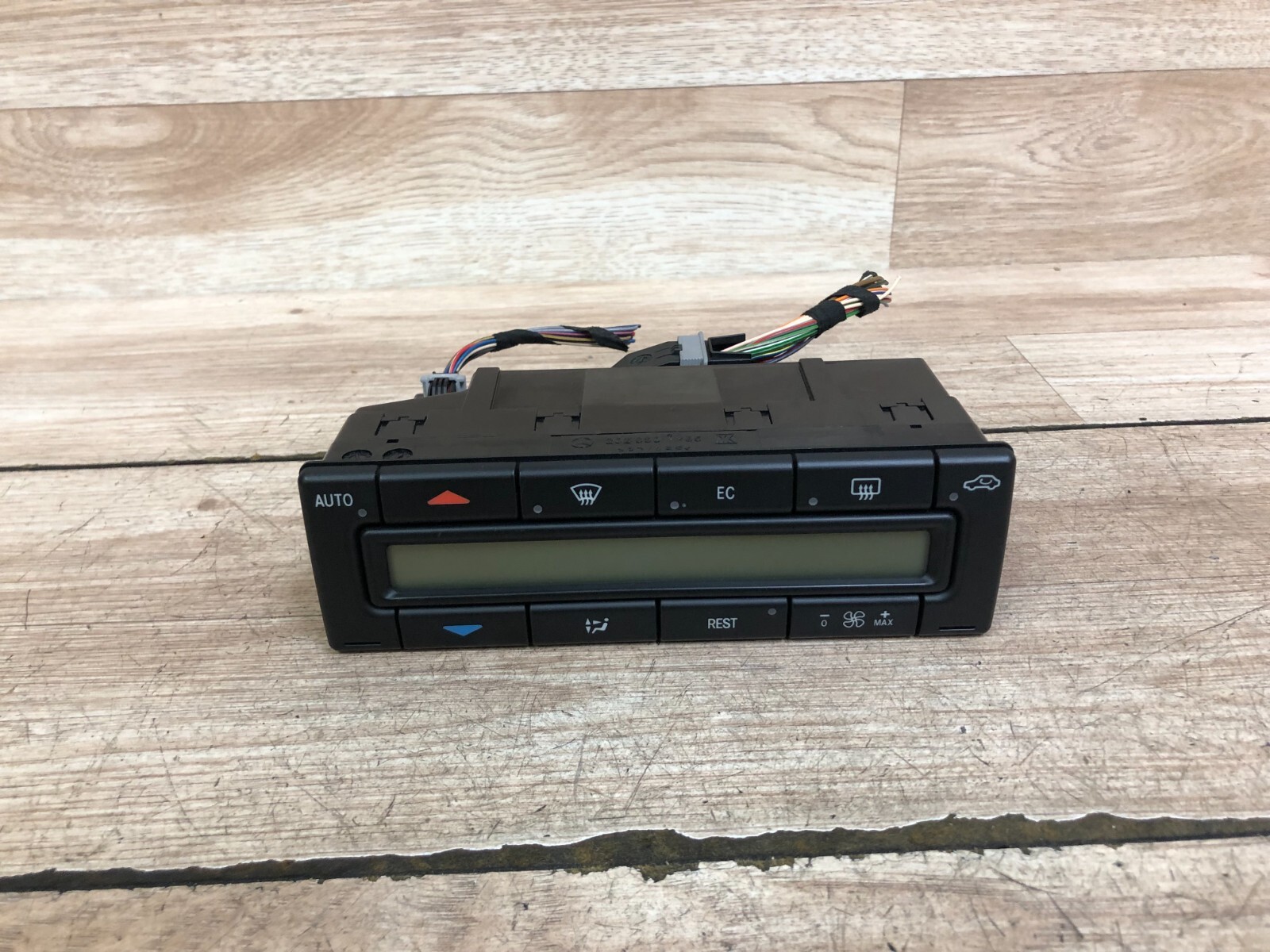 MERCEDES BENZ OEM R129 W202 SL500 C280 FRONT AC CLIMATE CONTROL SWITCH 96-02 3
