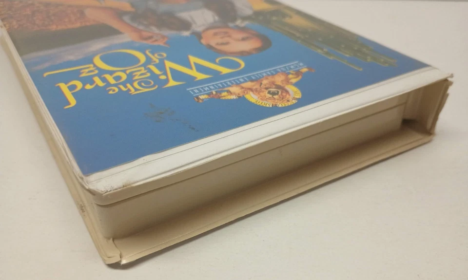 The Wizard Of Oz VHS 1996 MGM/UA Family Entertainment in Clamshell Case - Image 4 of 4