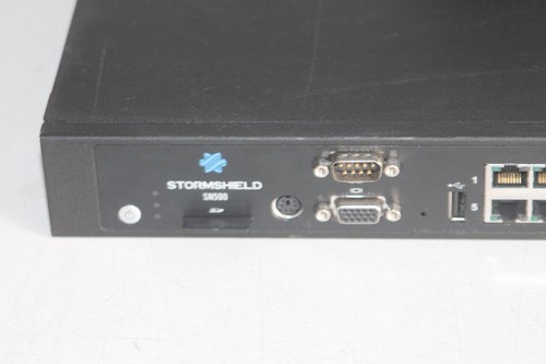 PARE-FEU / FIREWALL .. STORMSHIELD SN500 ... VOIR DESCRIPTION .. (#b) - Zdjęcie 2 z 15