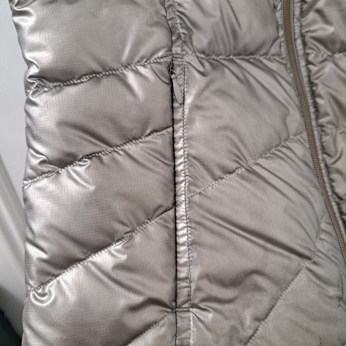 Athleta silber metallic körperbetonte gefütterte Outdoor-Gänsedaunenweste Größe Small - Bild 3 von 7