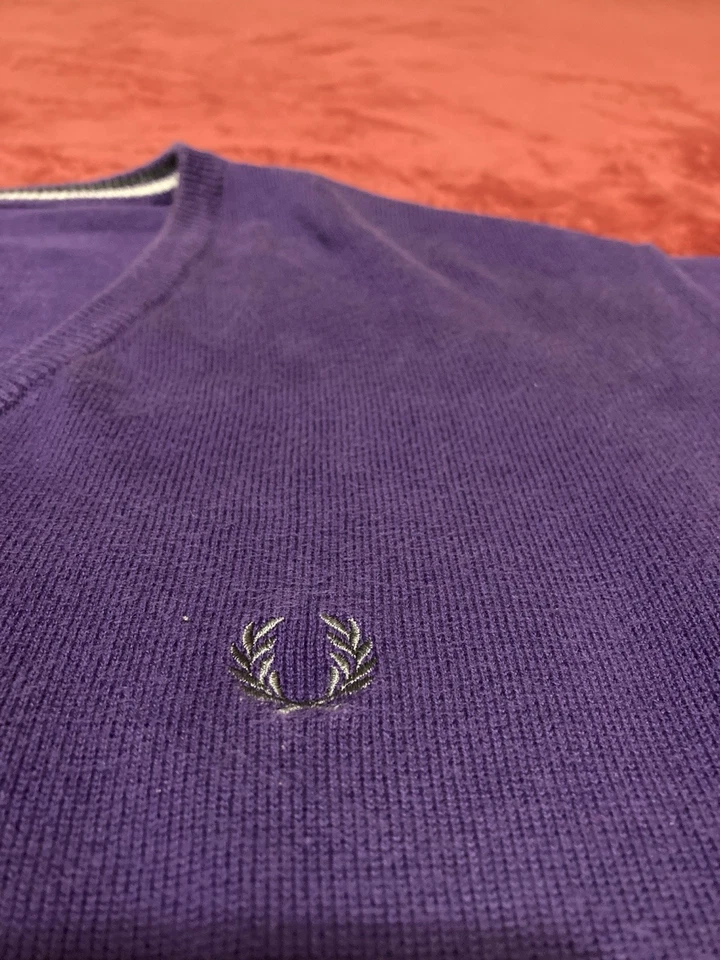 Fred Perry V-Neck Sweater Long Sleeve XXL Purple W/White & Grey Trim(24in Pit) - Image 4 of 4