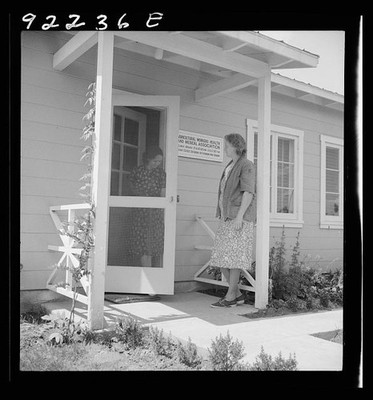 Farmersville California 1939 FSA Migratory Workers Clinic Nurse Sick Baby
