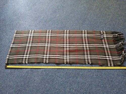 Genuine Vintage Burberry London Nova Check Cashmere Grey & White Scarf 29X160cm - Imagen 4 de 8