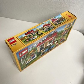LEGO 31067 CREATOR: Modular Poolside Holiday - NEW DAMAGED BOX