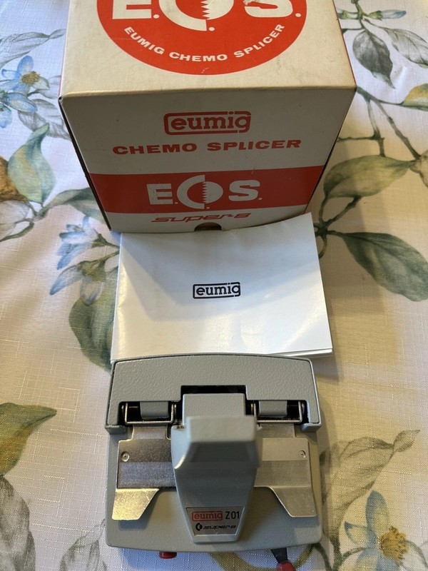 Super 8 Chemo Splicer Eumig in Original Box