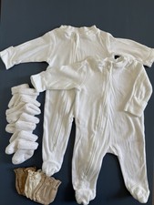 Newborn Unisex Neutral Essentials Bundle