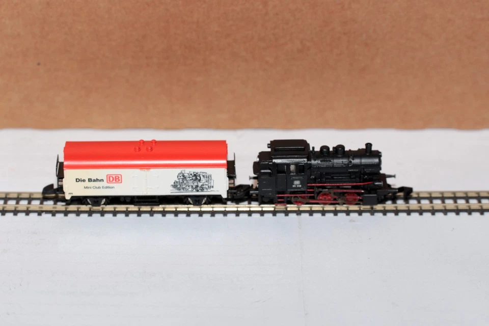 Märklin mini club 81520.092 Fun-Startset "Die Bahn" mit BR 89, Wagen & Fahrgerät