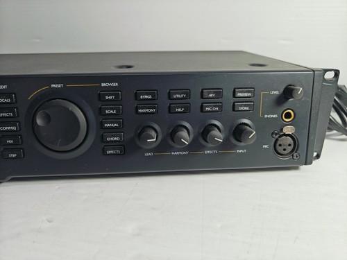 TC Helicon Voice Prism Plus Vocal Processor - Picture 3 of 8