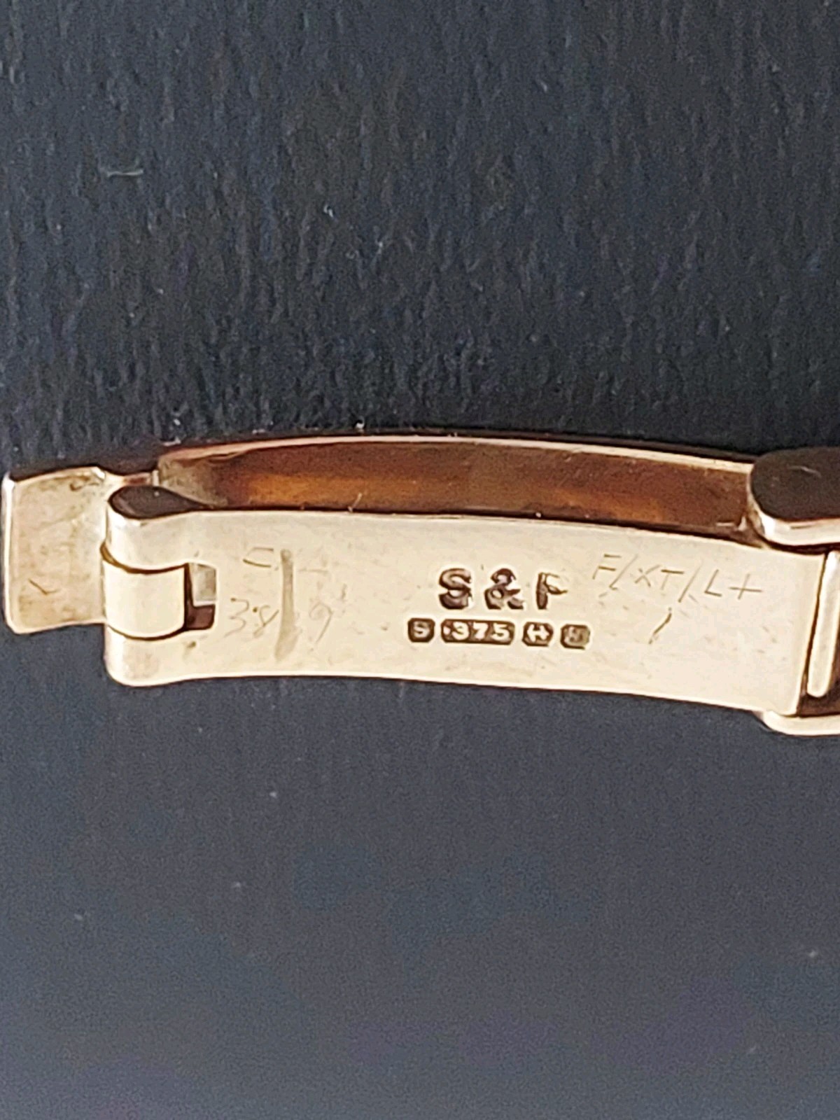 Picture 7 of 10